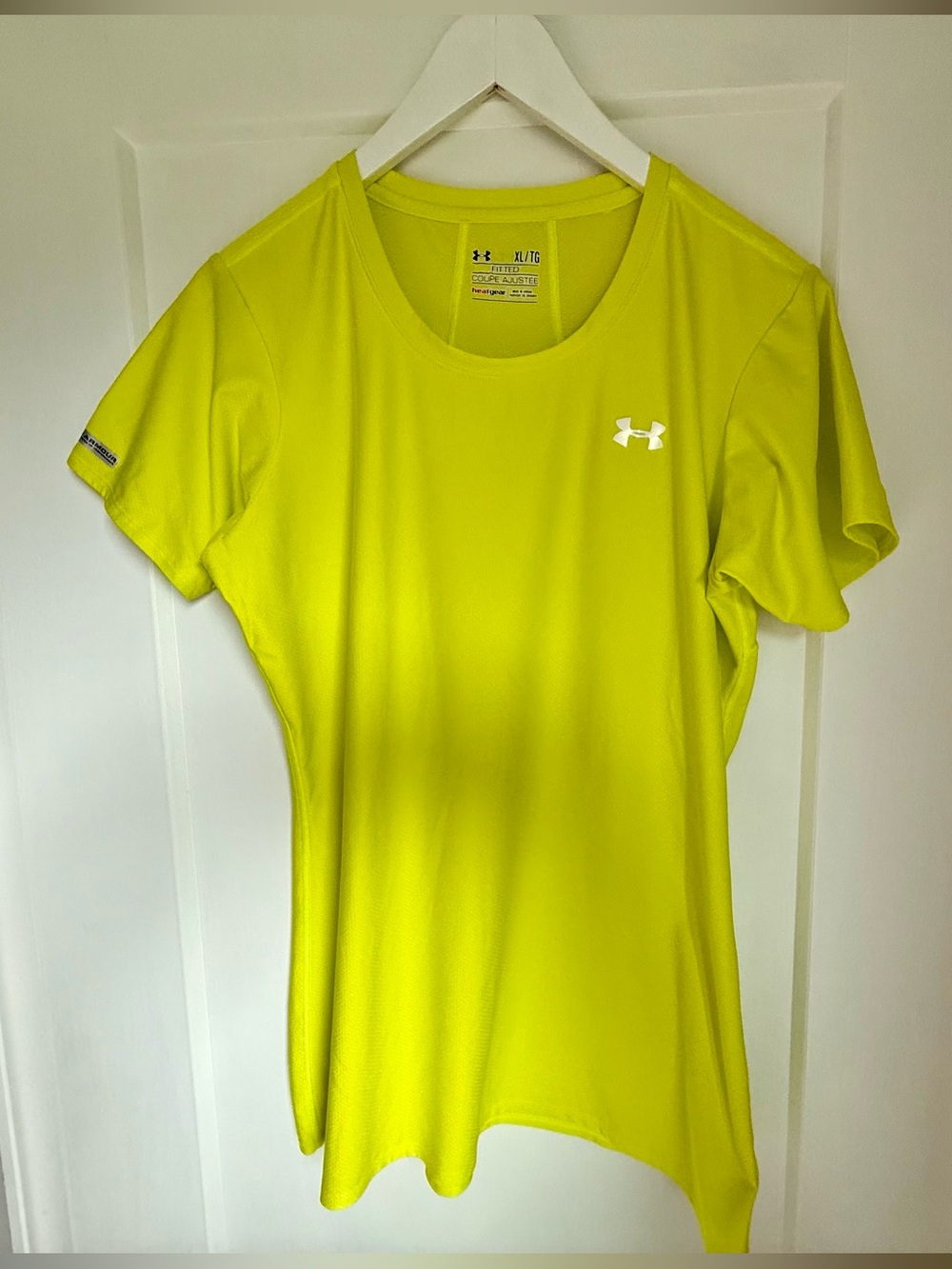 Under Armour Women's Neon Lime Short-Sleeve Performance Tee